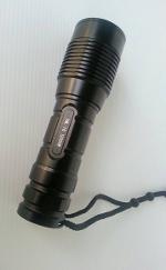 ไฟฉาย Ultrafire XML รุ่น PM-9537 ( ขายดี)